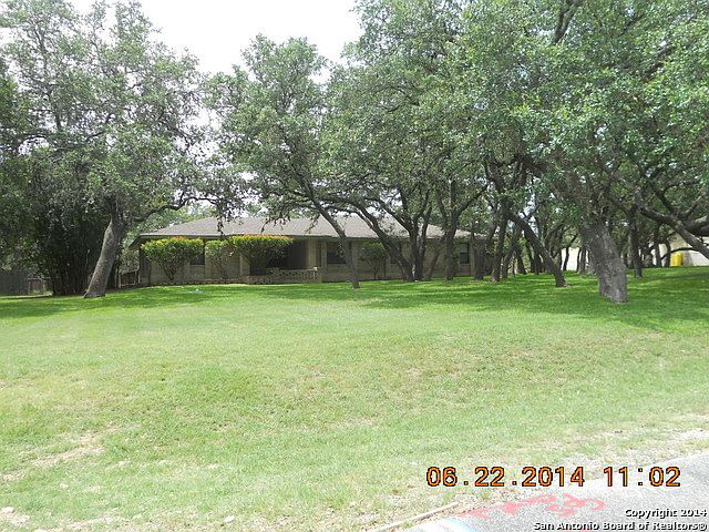 1st image of 8610 Oak Thicket Ln