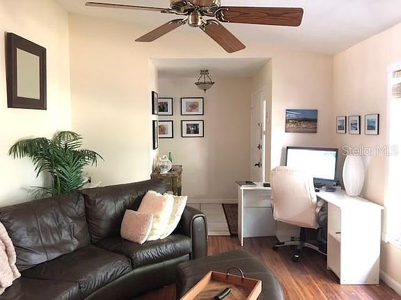 2nd image of 8021 Wellsmere Cir