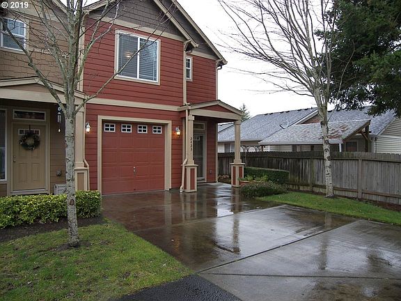 2nd image of 2423 NE 114th Ct