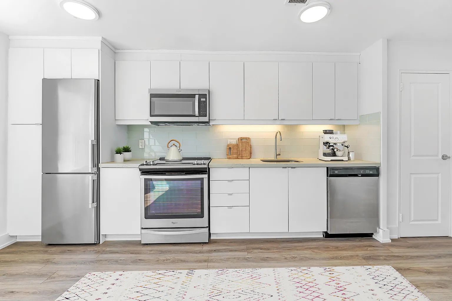 149 Cosburn Ave #1477782 photo 1