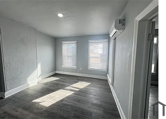 5229 Germantown Ave #6 — Photo 2