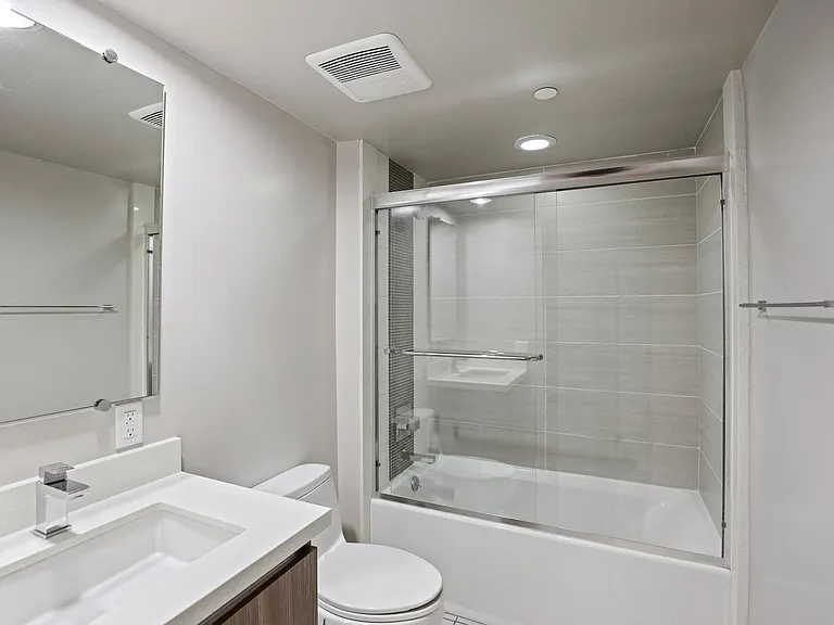 Bathroom With Full-Size Bathtub