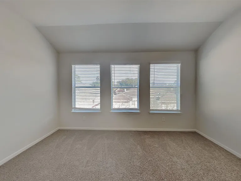 2222 Princess Snow Cir — Photo 19