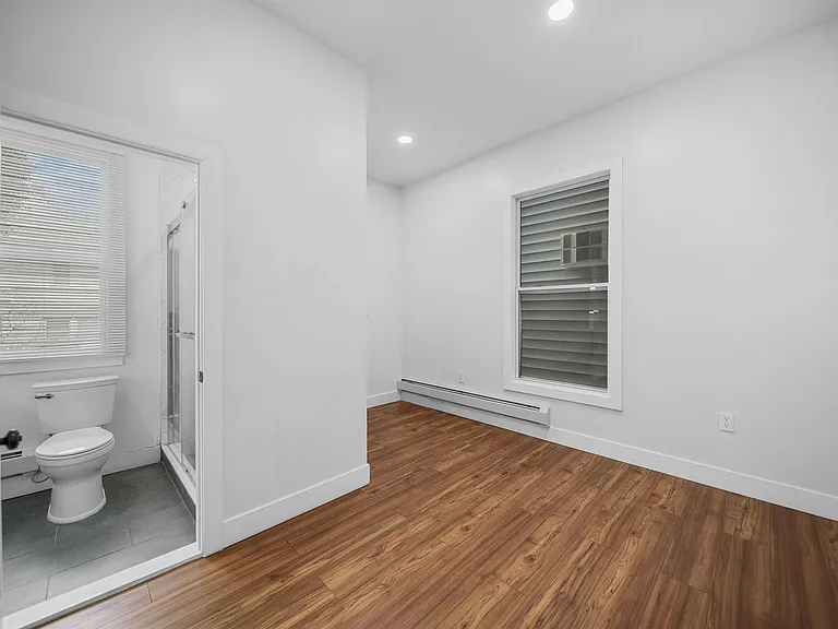 36-38 Fulton St #1 — Photo 13