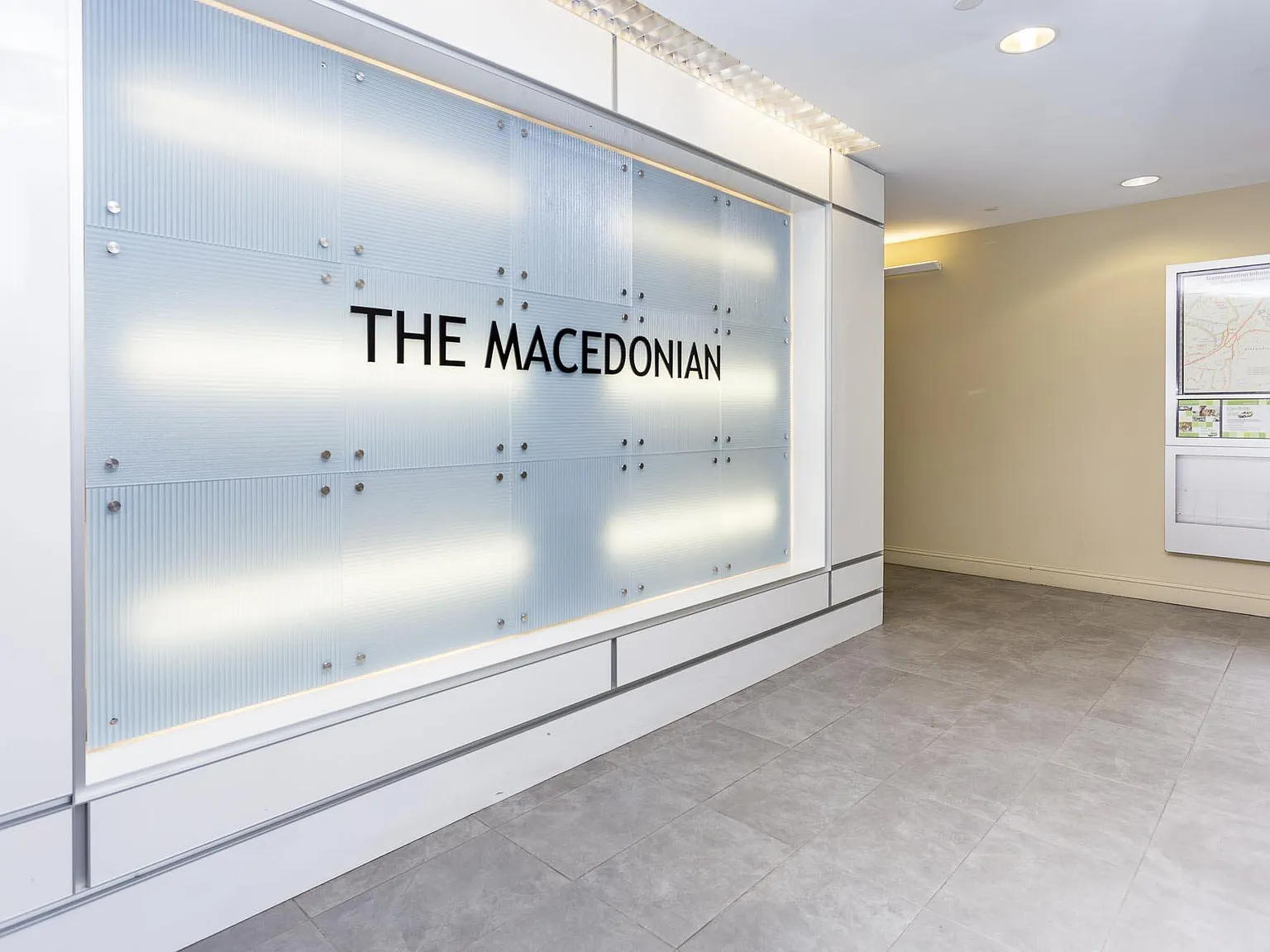 The Macedonian — Photo 2