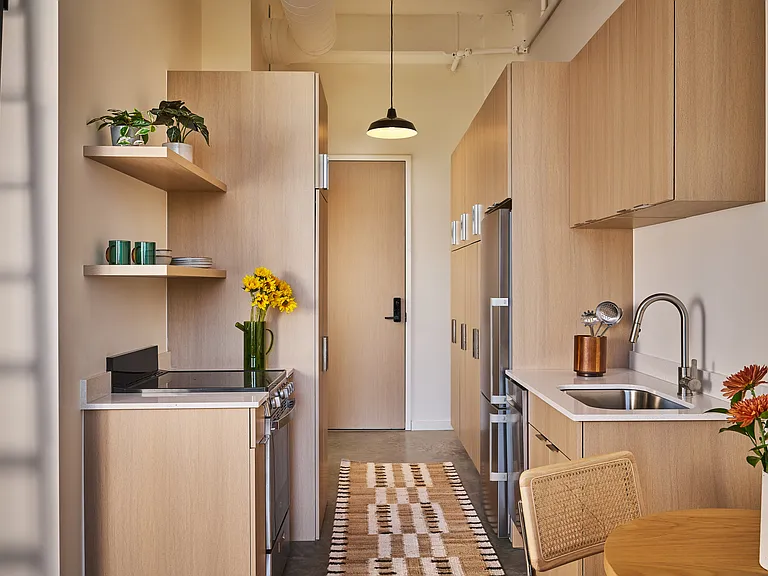 The Amsterdam Lofts — Photo 7