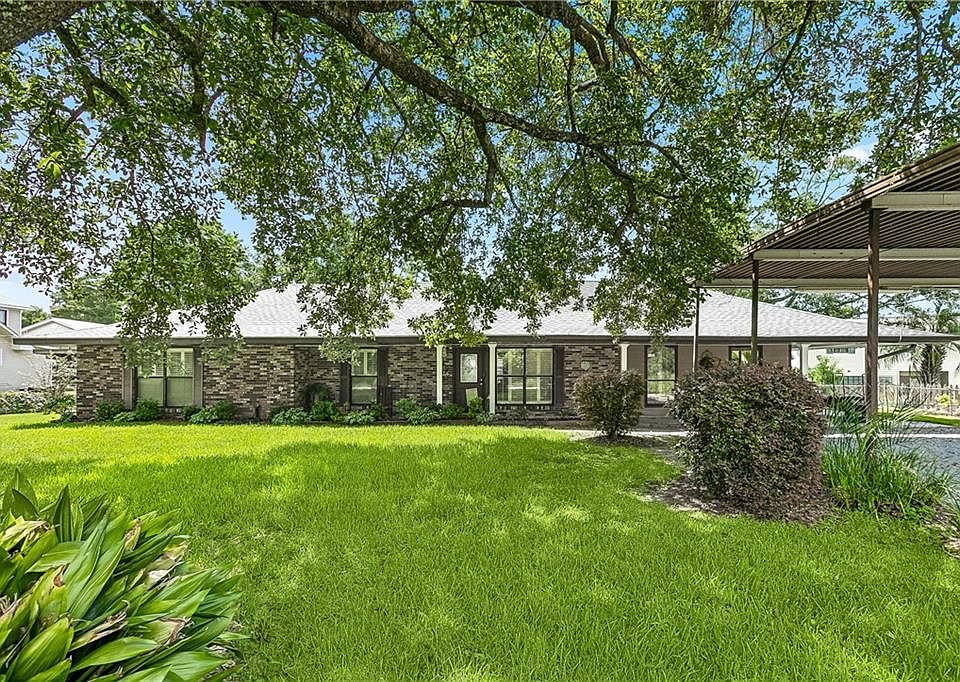 1st image of 20257 Lynda Dr
