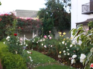 9936 Durant Dr APT B, Beverly Hills, CA 90212