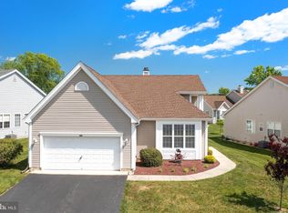 10 Jumping Brook Ln, Barnegat, NJ 08005