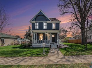 602 N Freeman Ave, Luverne, MN 56156