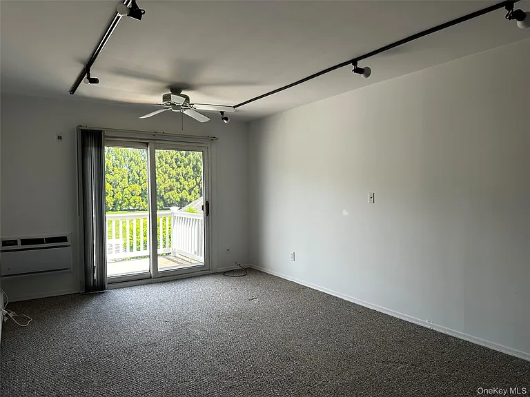 101 Sylvan Ave #65 — Photo 11
