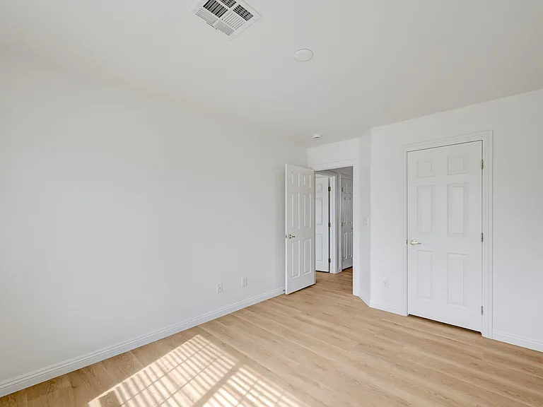 8918 Houston Ridge Ave — Photo 8