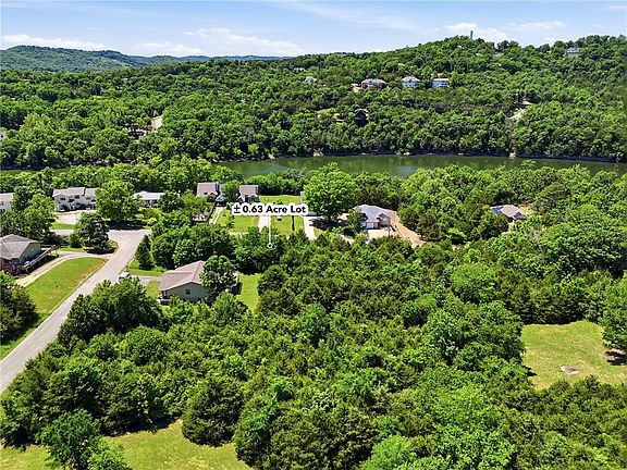 3rd image of Clover Ln #28