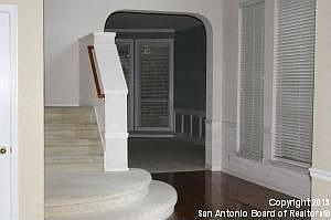 4th image of 14915 Lantern Ln