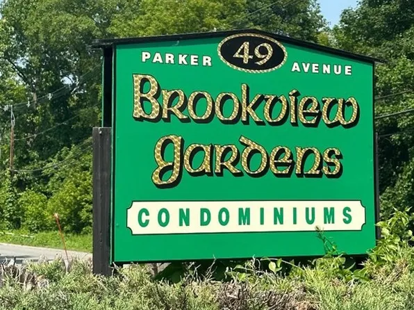 49 Parker Ave APT 8, Dracut, MA 01826