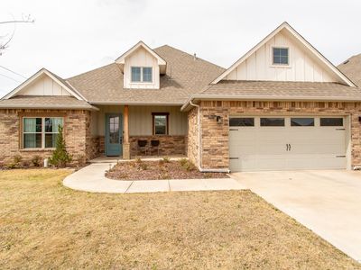904 Stonebridge Vlg, Enid, OK, 73703