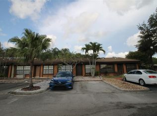 2331 Azalea Ct, Hollywood, FL 33026