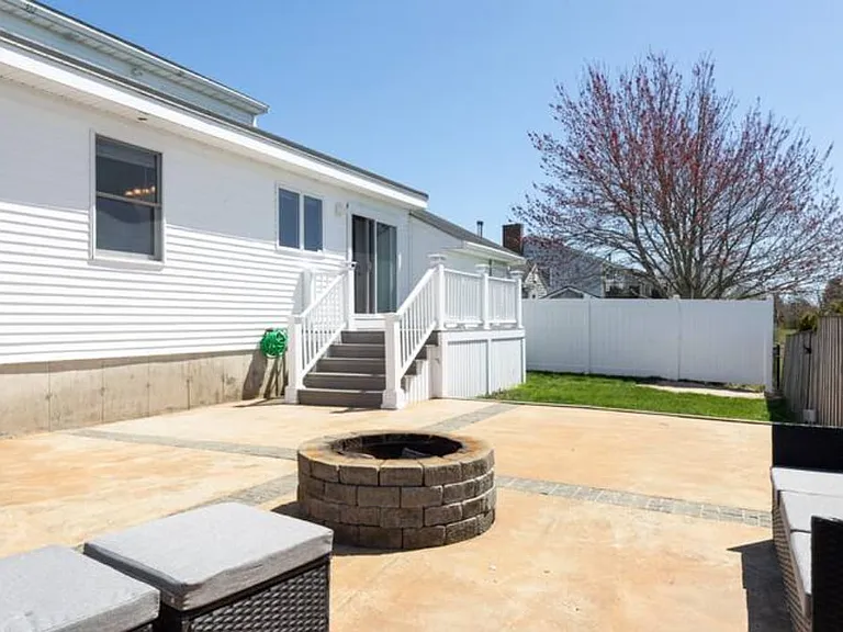17 Gunning Ct — Photo 21