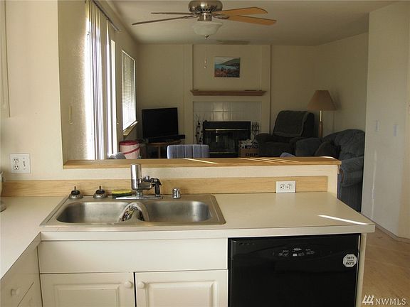 2nd image of 4212 213th Street Ct E