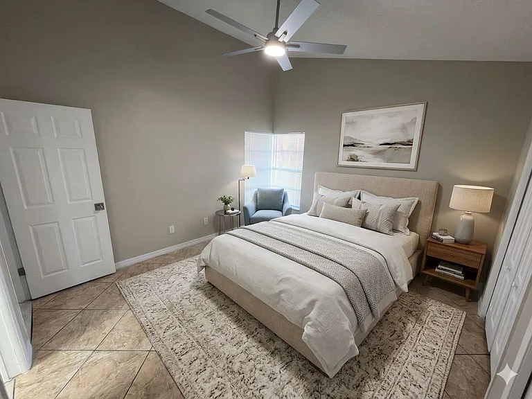 825 Grenadier Dr — Photo 7