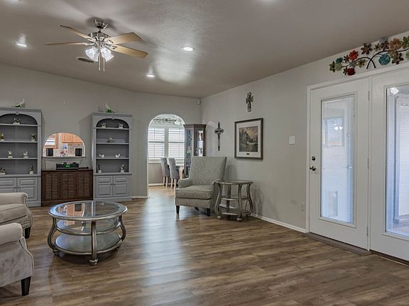 5th image of 1711 Grayson Ave