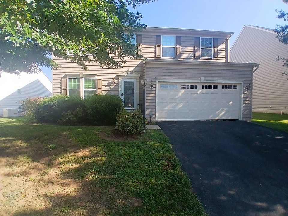 1st image of 12213 Salt Cedar Ln