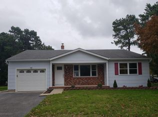 49 Brookfield Ct, Toms River, NJ