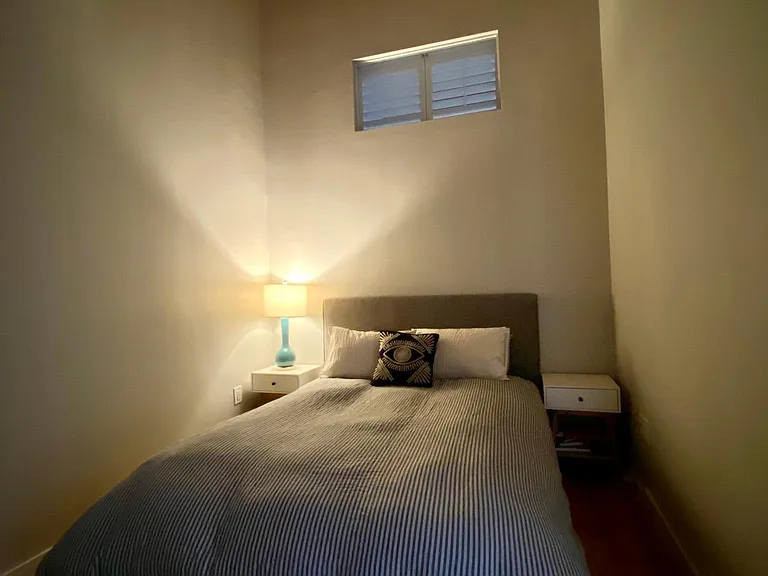 1350 Rosa L Parks Blvd #454 — Photo 5