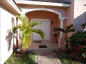 2nd image of 14211 SW 28th St