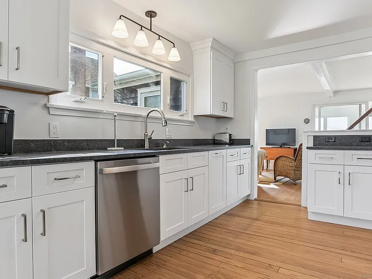 226 Old Kelsey Point Rd — Photo 10