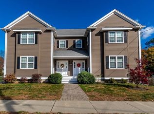 359 Nahatan St #1, Norwood, MA 02062