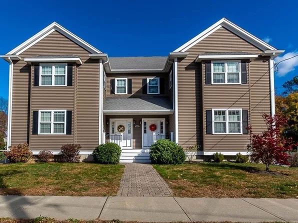 359 Nahatan St #1, Norwood, MA 02062