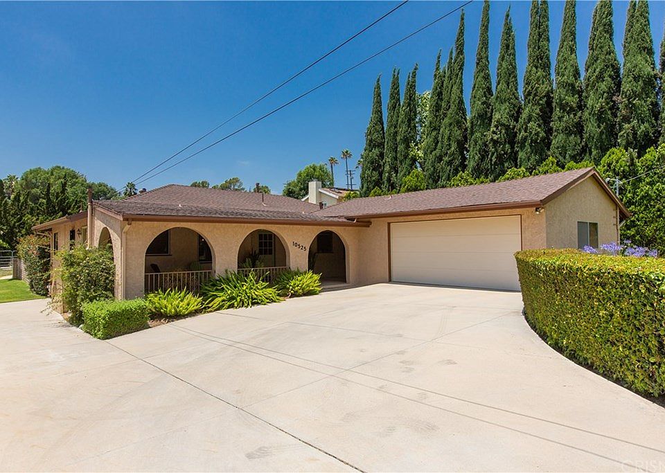 1st image of 10525 Johanna Ave