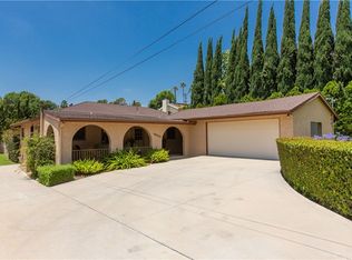 10525 Johanna Ave, Sunland, CA 91040