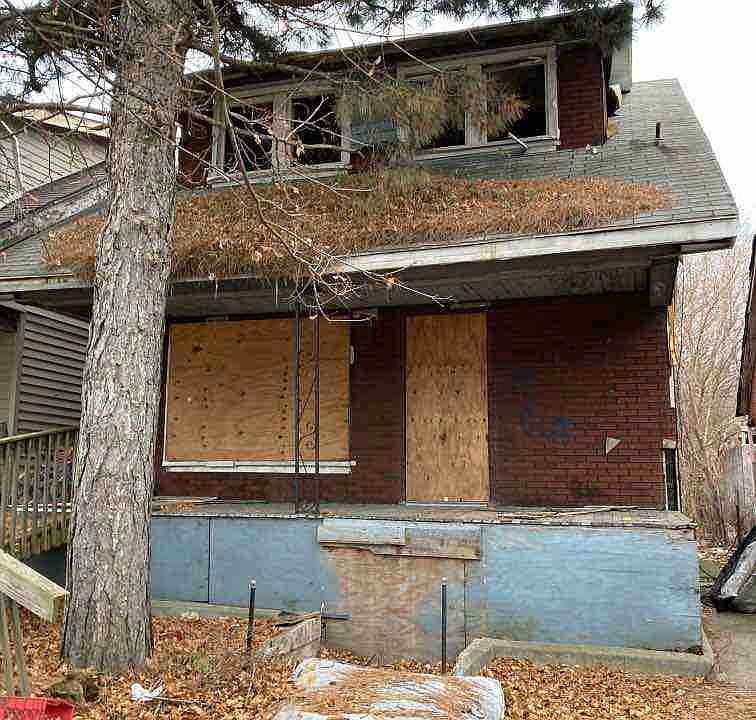 5248 Montclair