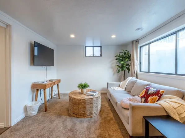 1041 E Platinum Way #Id1585471p, Sandy, UT 84094
