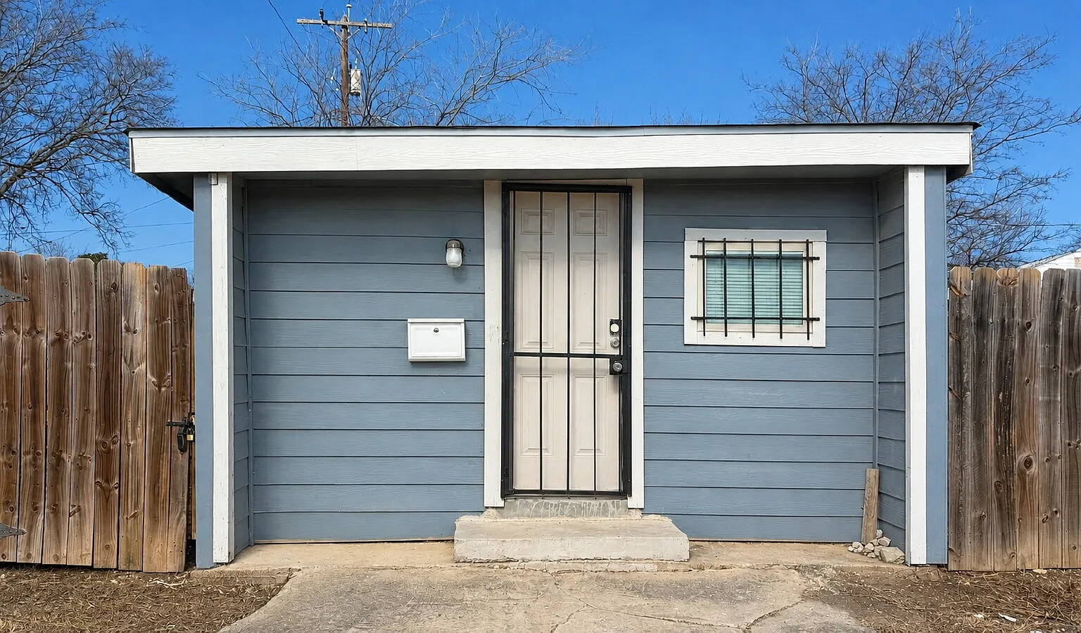 1 bed, 1.0 bath, 620 sqft, $675 — Photo 2