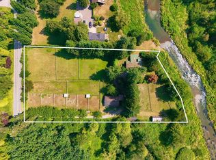 21810 132nd Ave, Maple Ridge, BC V4R 0A7