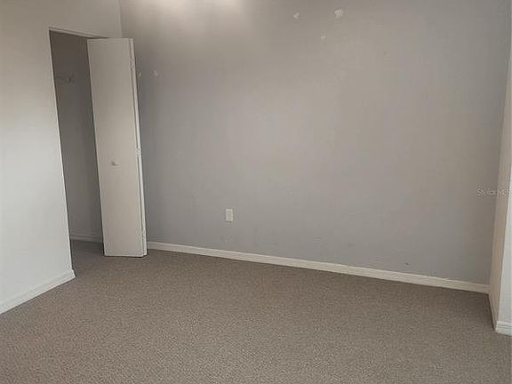 3rd image of 1621 NE 2nd St APT 103