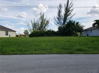 436 SE 13th Ter, Cape Coral, FL 33990