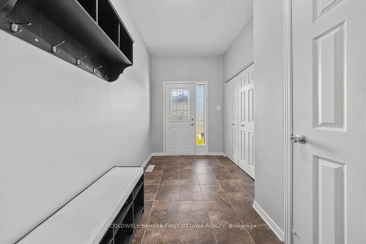 3 bed, $2,750 — Photo 3