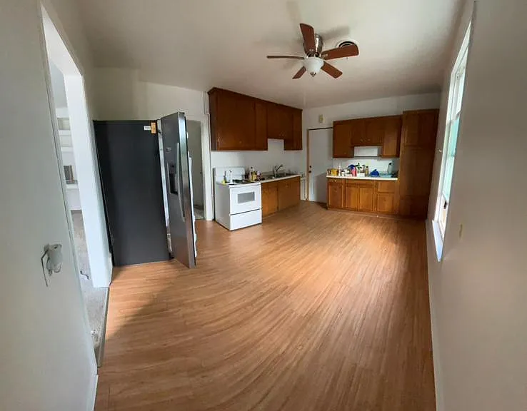 1531 Thurston Ave — Photo 4