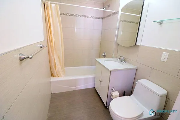 Rented by Property Link Mgmt, LLC | media 30