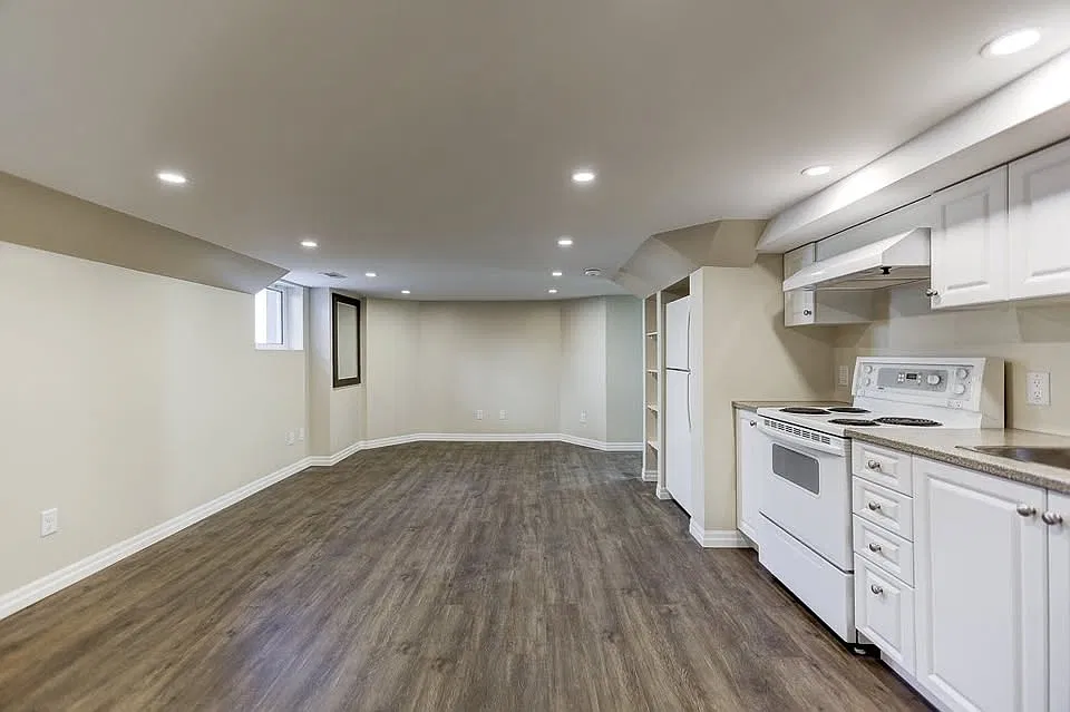 Hibbert Basement Unit — Photo 3