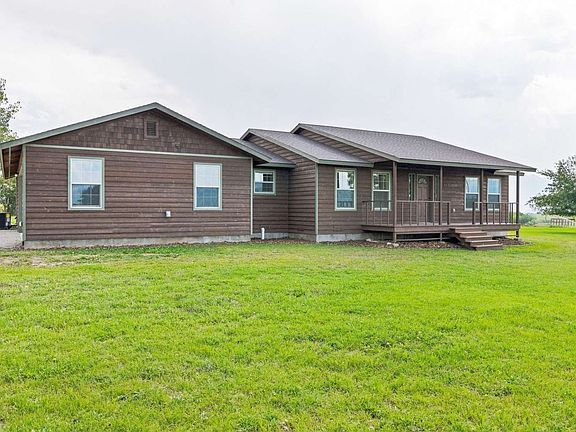 4th image of 813 Bass Ln