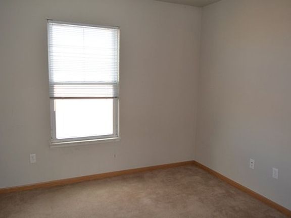 5th image of 415 Mitchell St Unit 2