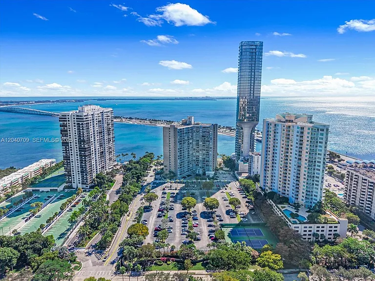 2451 Brickell Ave #14C — Photo 31