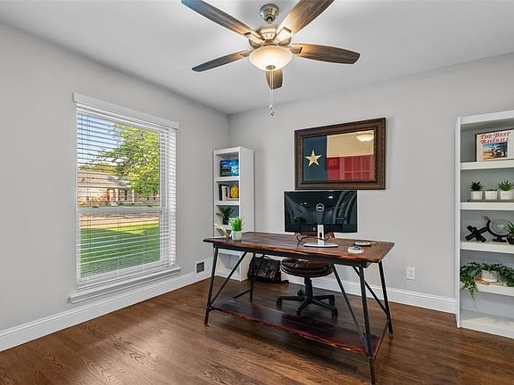 4th image of 12115 Lochwood Blvd