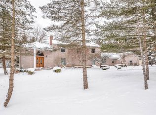 3251 N Maple Rd, Ann Arbor, MI 48105