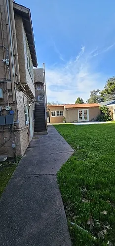 1737 5th St Photo 1